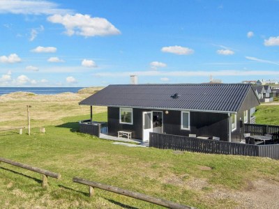 Holiday house Family Holiday Home by North Sea - Outdoor photo 7