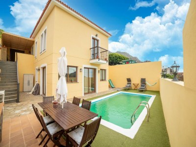 Holiday house Villa auf Teneriffa mit Pool und Meerblick in Tenerife North - Holiday house