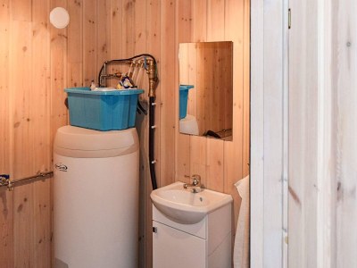 Holiday house 9 Personen Ferienhaus in BJELLAND - Outdoor photo 2