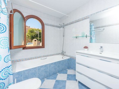 Holiday house MAGDALENA GOMILA MARIMON (LLAC BLAU) - Features photo 44