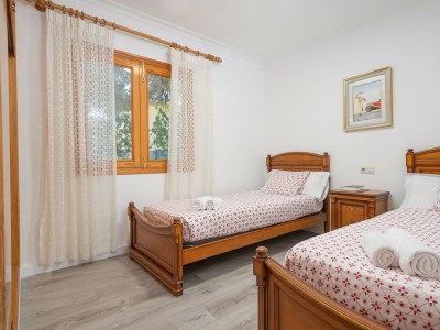 Holiday house VILLA CANTA - Features photo 25