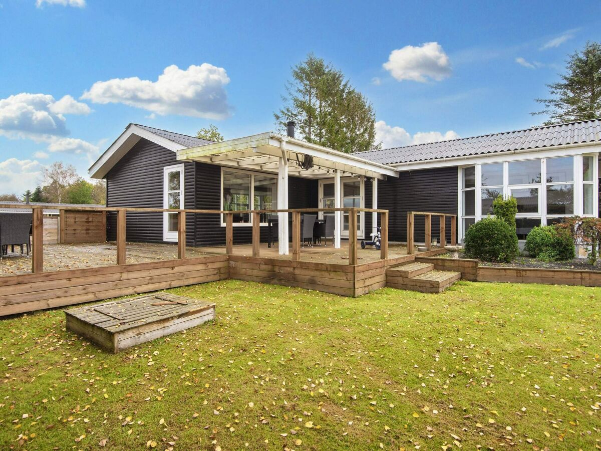 Holiday house 5 person holiday home in Fårvang-By Traum