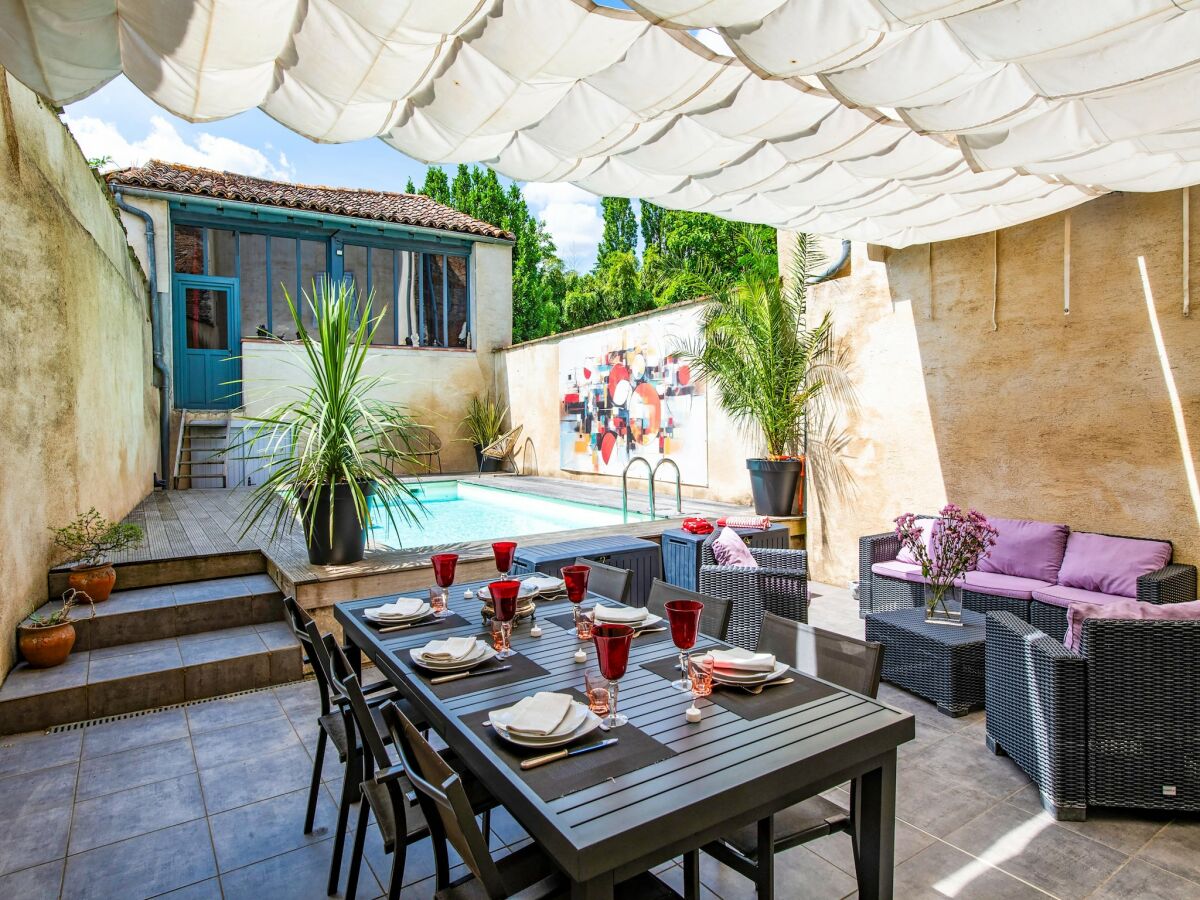 Cottage Mansion with Swimming Pool - Outdoor photo 3