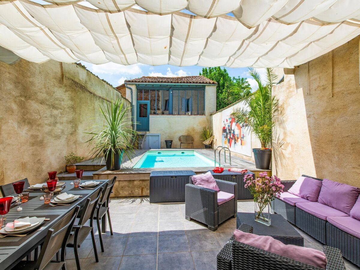 Cottage Mansion with Swimming Pool - Outdoor photo 4