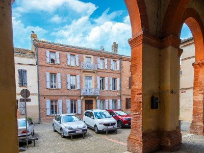 Cottage Mansion with Swimming Pool - Outdoor photo 9