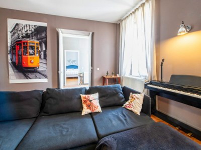 Cottage Mansion with Swimming Pool - Features photo 25