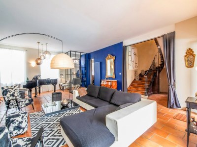 Cottage Mansion with Swimming Pool - Features photo 27