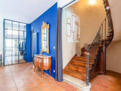 Cottage Mansion with Swimming Pool - Features photo 32