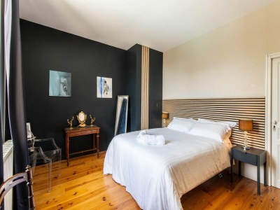 Cottage Mansion with Swimming Pool - Features photo 34