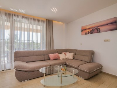 Holiday apartment Villa Cecilia with pool - Features photo 18