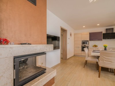 Holiday apartment Villa Cecilia with pool - Features photo 19