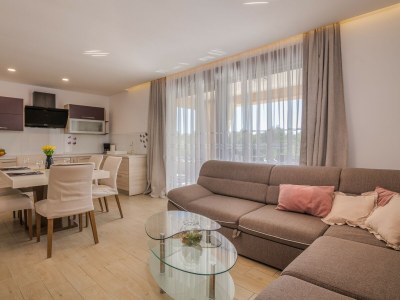 Holiday apartment Villa Cecilia with pool - Features photo 20