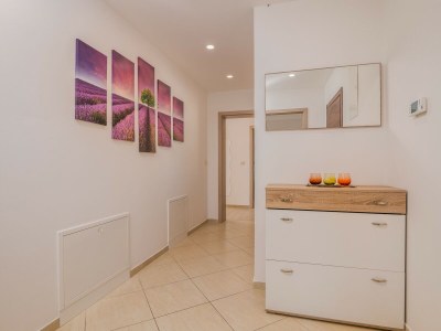 Holiday apartment Villa Cecilia with pool - Features photo 33