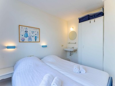 Holiday house Bungalow near Dutch Beach with Garden - Features photo 26