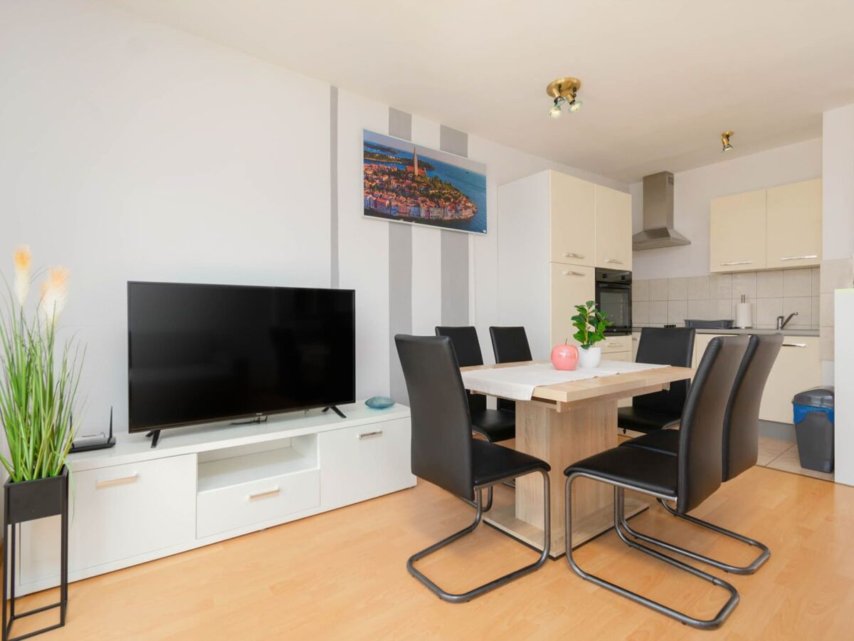 Holiday apartment Sofia with Balcony - 55m2 - 1 KM from the Sea - Outdoor photo 2