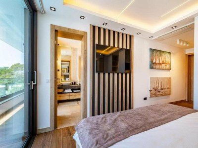 Villa Villa Omega - Four Bedroom Villa with Swimming Pool - Features photo 12