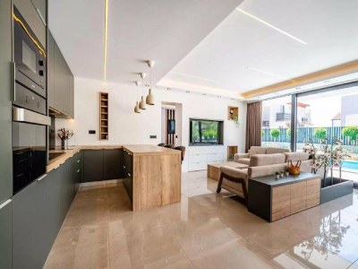 Villa Villa Omega - Four Bedroom Villa with Swimming Pool - Features photo 20