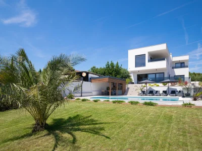 Villa Pergosa (6+2) in Pomer - Villa