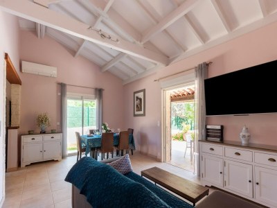 Holiday house Villa in Cannes with Heated Pool & Boat Trips - Features photo 19