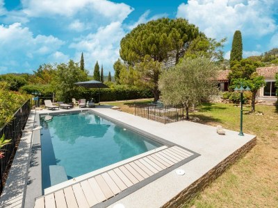 Villa Villa in Callian with Heated Pool and Terrace - Outdoor photo 10