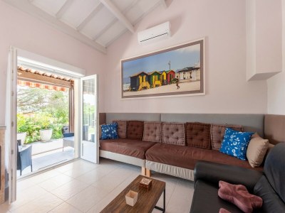 Villa Villa in Callian with Heated Pool and Terrace - Features photo 34