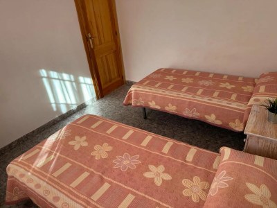 Apartment Apartment near Beach with Serene Garden - Features photo 19