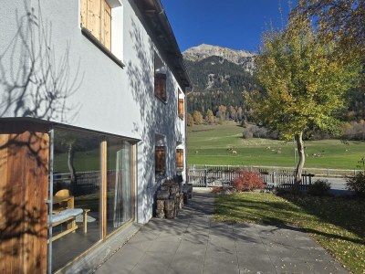 Holiday apartment Tgesa Grischa - Outdoor photo 5