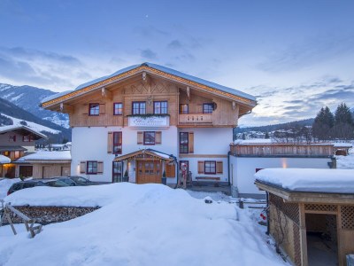 Holiday apartment "Theresia" - Outdoor photo 3