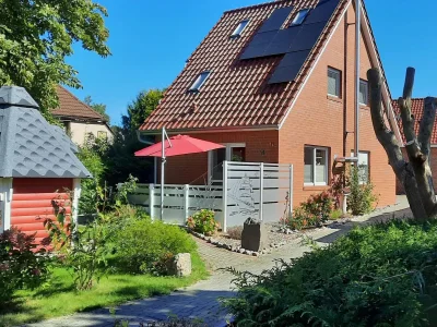 Holiday house Modernes Ferienhaus mit Sauna in Wiek am Meer in Rügen - Holiday house