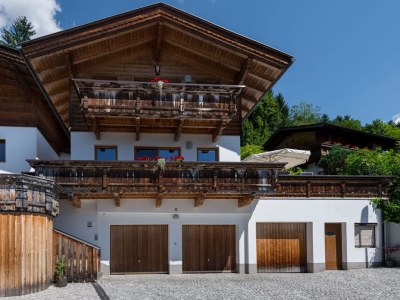 Chalet Schlossblick in Vomp - Chalet