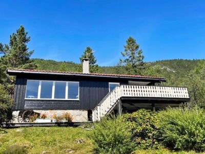 Holiday house 4 person holiday home in Svelgen-By Traum - Holiday house