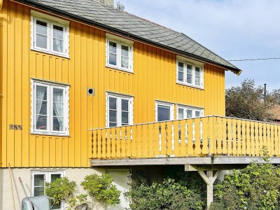 Holiday house 6 person holiday home in AVERØY-By Traum - Outdoor photo 2