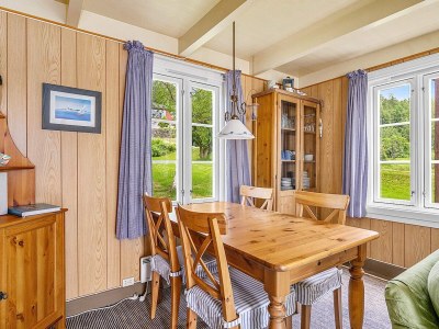 Holiday house 6 person holiday home in AVERØY-By Traum - Outdoor photo 40