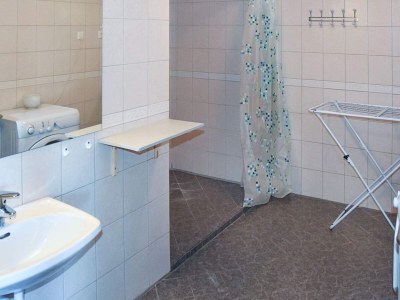 Holiday house 6 person holiday home in Aukra - Outdoor photo 18