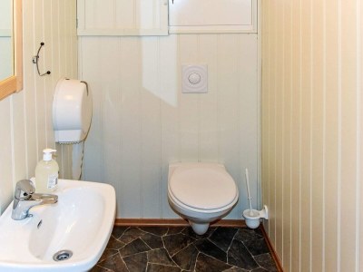 Holiday house 6 person holiday home in Aukra - Outdoor photo 41