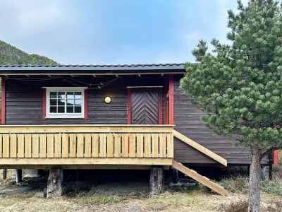 Holiday house 4 person holiday home in Lysøysundet - Outdoor photo 3