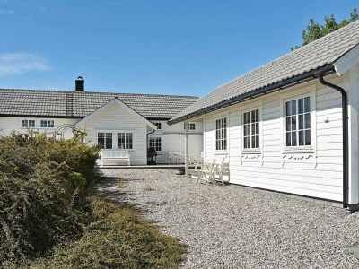 Holiday house 10 person holiday home in Tornes I Romsdal - Outdoor photo 9