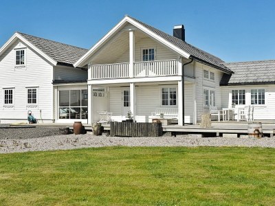 Holiday house 10 person holiday home in Tornes I Romsdal - Outdoor photo 27