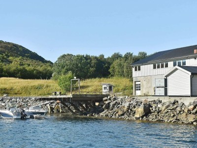 Holiday house 12 Personen Ferienhaus in Oksvoll - Outdoor photo 2