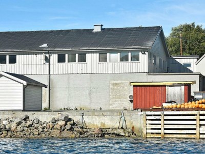 Holiday house 8 person holiday home in Oksvoll - Outdoor photo 9