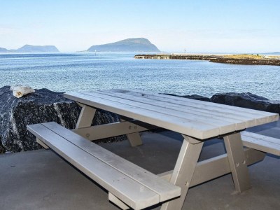 Holiday house 10 person holiday home in Brattvåg - Outdoor photo 10