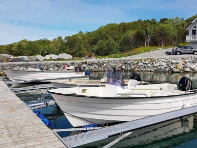 Holiday house 10 person holiday home in Brattvåg - Outdoor photo 47