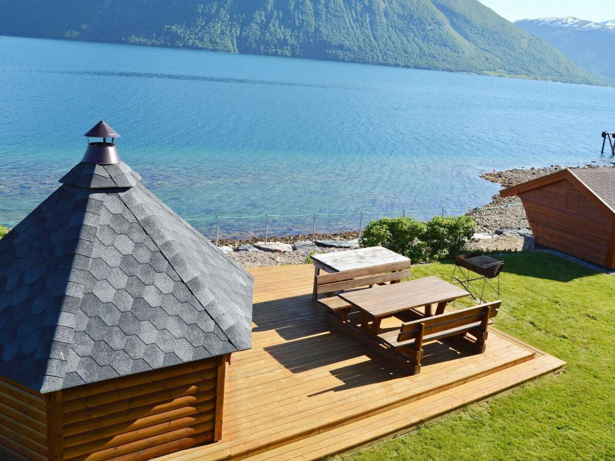 Apartment 5 person holiday home in EIDSVÅG - Outdoor photo 5