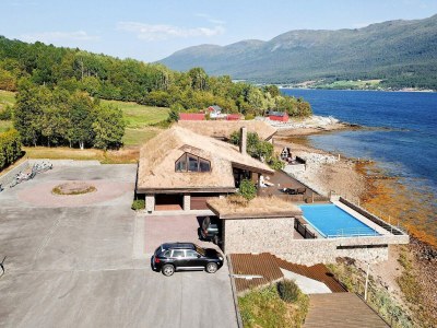 Apartment 5 person holiday home in EIDSVÅG - Outdoor photo 2