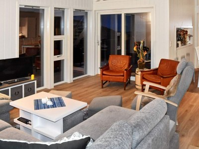 Holiday house 6 person holiday home in Lyngstad - Outdoor photo 9