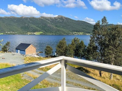 Holiday house 8 person holiday home in Svelgen - Outdoor photo 6