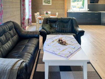 Holiday house 8 person holiday home in Svelgen - Outdoor photo 34