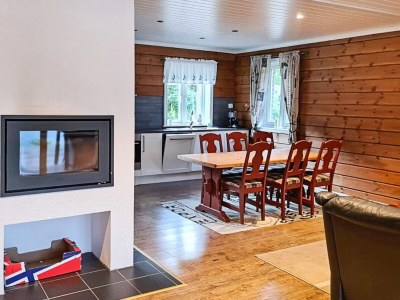 Holiday house 7 person holiday home in Svelgen - Outdoor photo 19