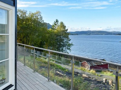 Holiday house 8 person holiday home in TORVIKBUKT - Outdoor photo 13