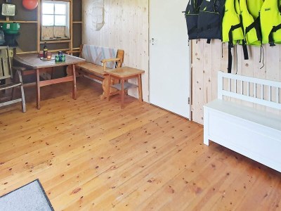 Holiday house 6 person holiday home in Bud - Outdoor photo 12